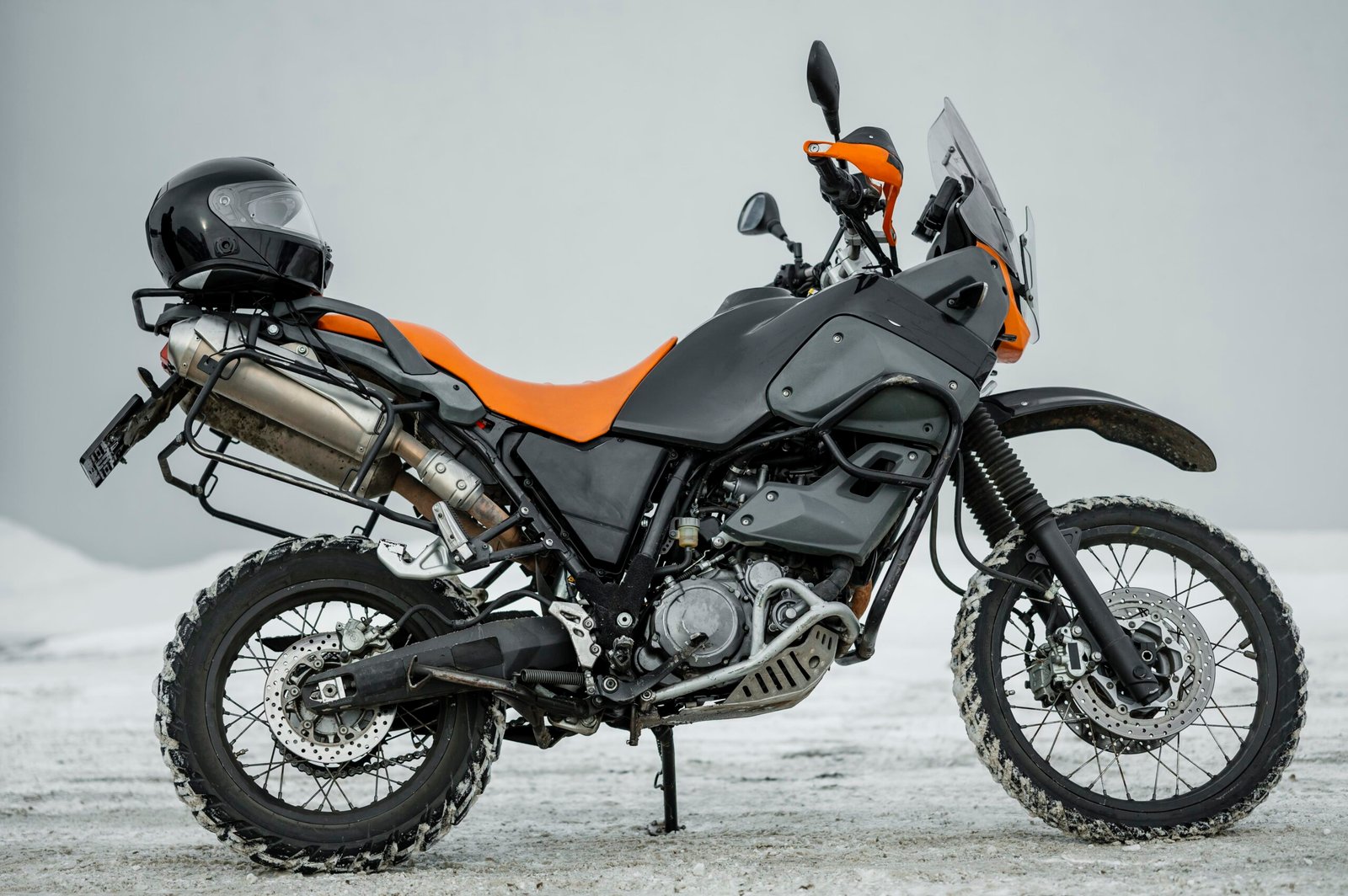 motorcycle-with-helmet